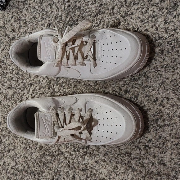 Air Force size 5 white nike - Picture 1 of 2